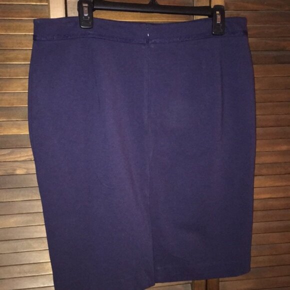 Boden Skirt - Picture 3 of 5